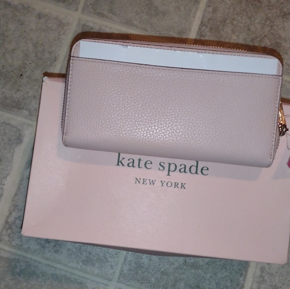 NWT KATE SPADE WALLET - Picture 13 of 17